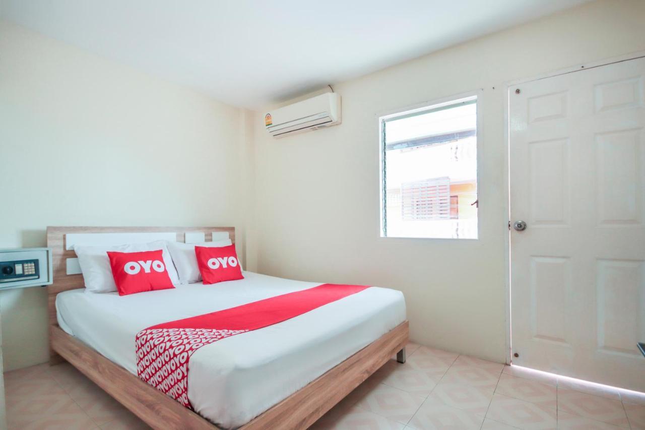 Oyo 885 And Me House Hotell