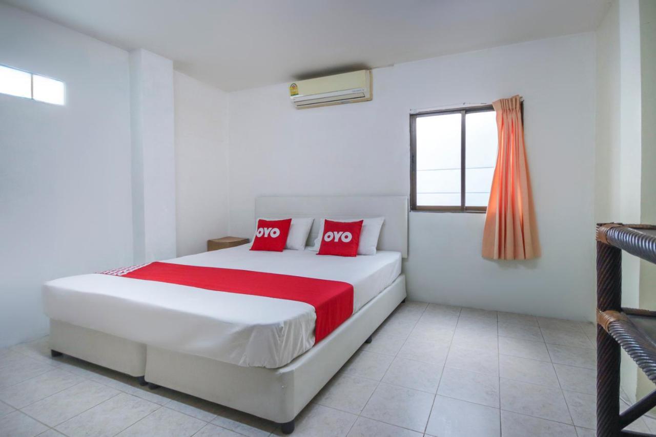 Oyo 885 And Me House Hotell