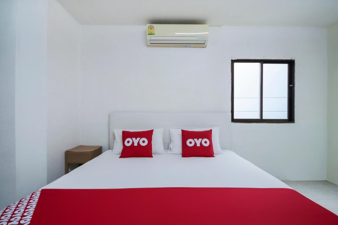 Hotell Oyo 885 And Me House 2*